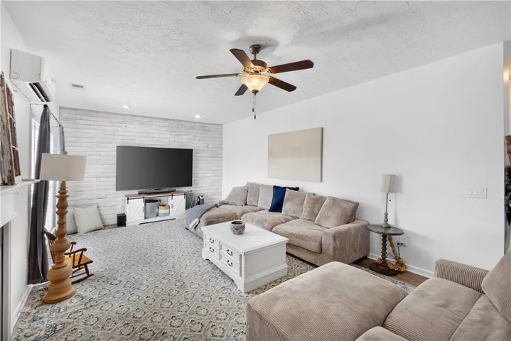 26 Trafford Trail, Phenix City, Alabama 36870