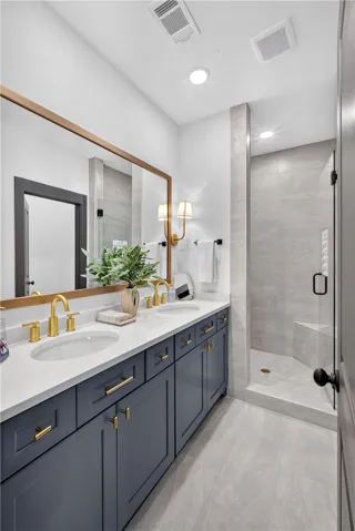 1027 E Glenn Avenue 701, Auburn, Alabama 36830