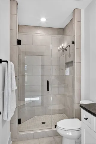1027 E Glenn Avenue 701, Auburn, Alabama 36830