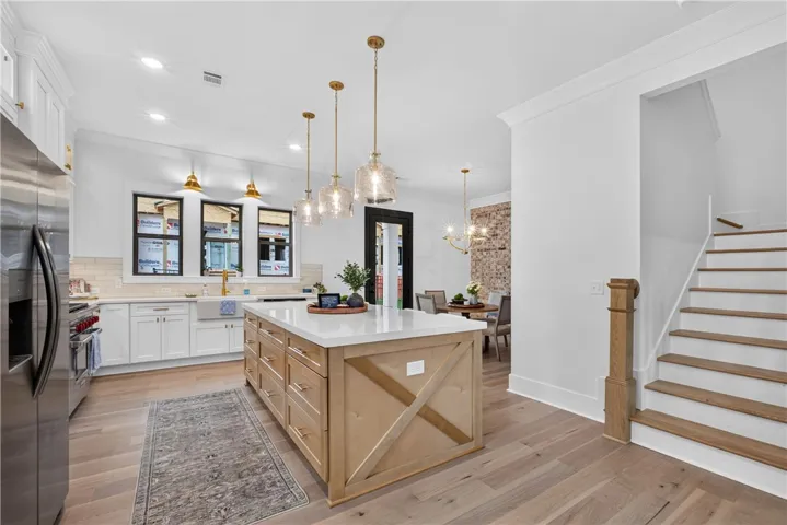 1027 E Glenn Avenue 701, Auburn, Alabama 36830