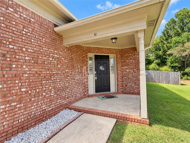 62 Lincolnshire Lane, Phenix City, Alabama 36870