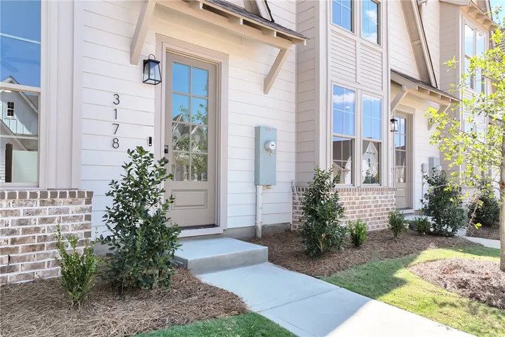 3178 Bottle Way, Auburn, Alabama 36830