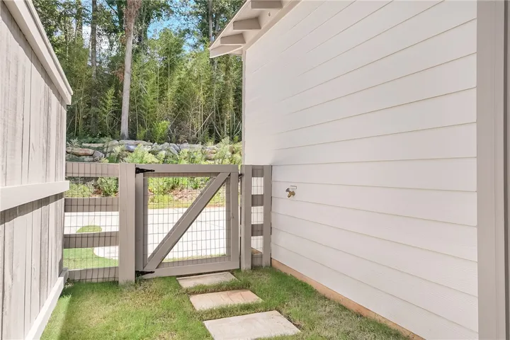 3178 Bottle Way, Auburn, Alabama 36830