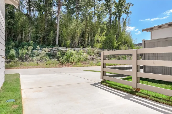 3180 Bottle Way, Auburn, Alabama 36830