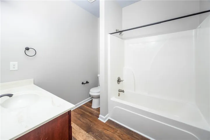 151 Landing Way, Smiths Station, Alabama 36877