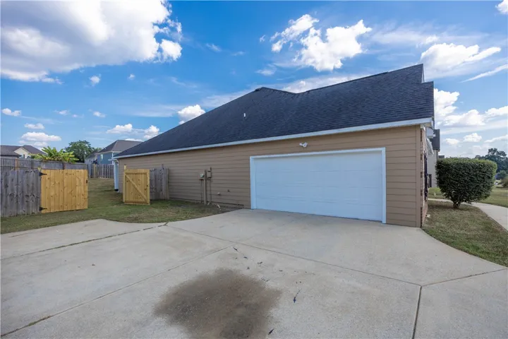 151 Landing Way, Smiths Station, Alabama 36877