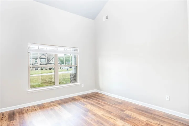 151 Landing Way, Smiths Station, Alabama 36877