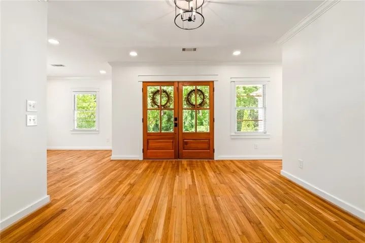 265 Chewacla Drive, Auburn, Alabama 36830
