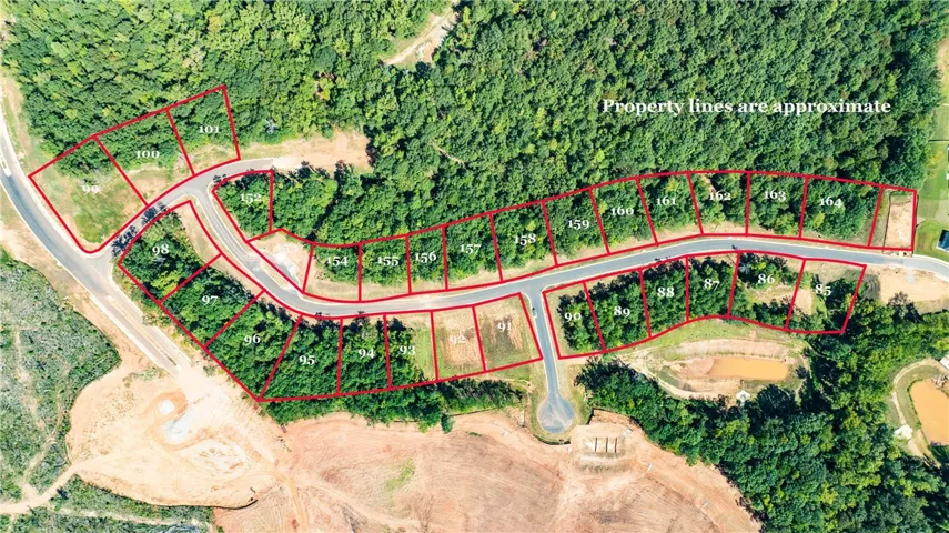 1966 Kennesaw Lane, Auburn, Alabama 36830