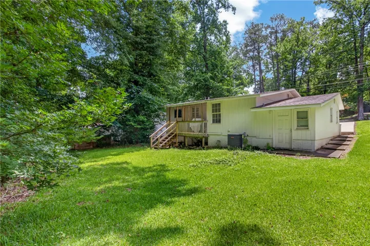 1151 E Magnolia Avenue, Auburn, Alabama 36830