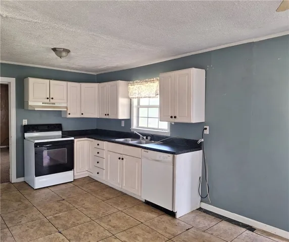 102 Glenn Street, Valley, Alabama 36854