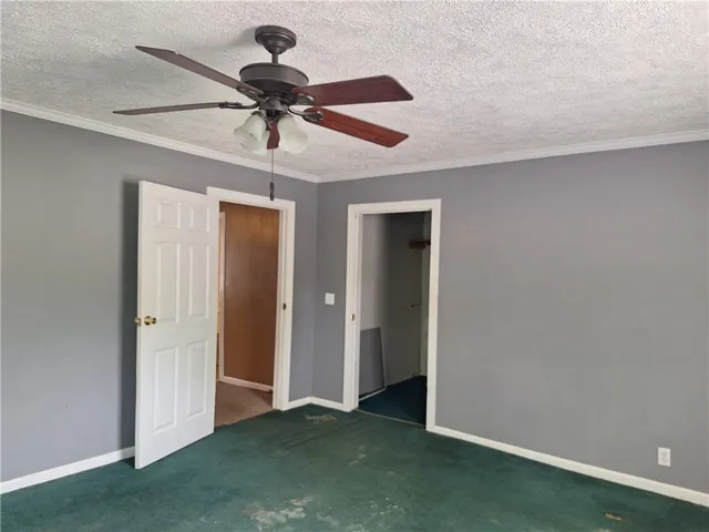 102 Glenn Street, Valley, Alabama 36854