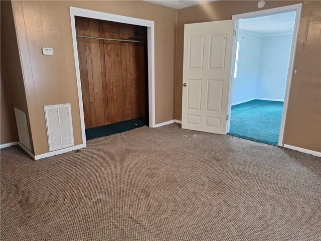 102 Glenn Street, Valley, Alabama 36854