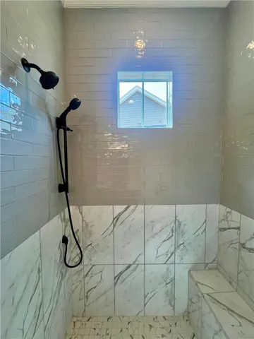 Primary Shower W/ Bench & Niche!