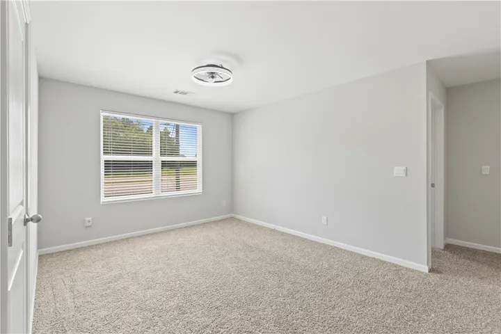 2nd floor loft with closet/storage