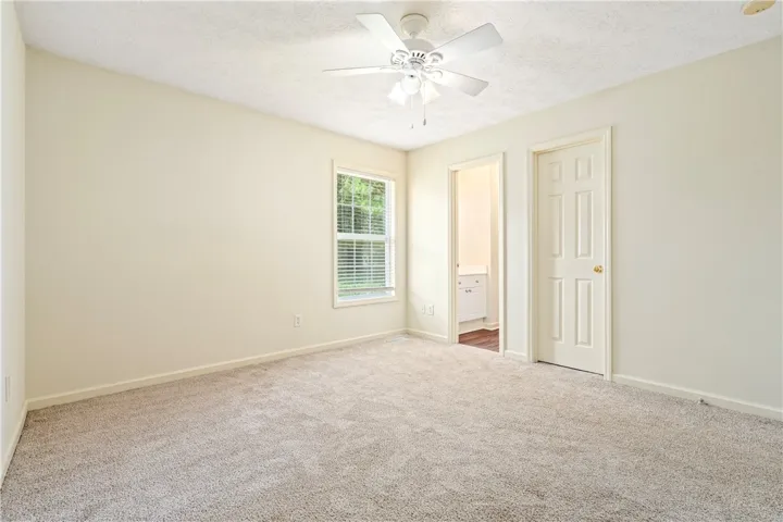 1477 N Donahue Drive 3911, Auburn, Alabama 36830