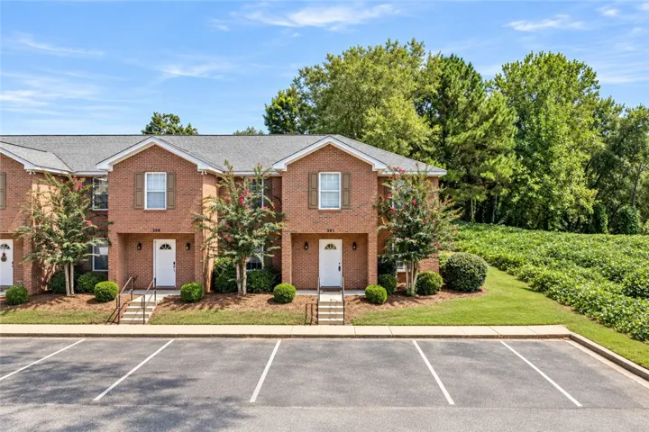 1477 N Donahue Drive 3911, Auburn, Alabama 36830
