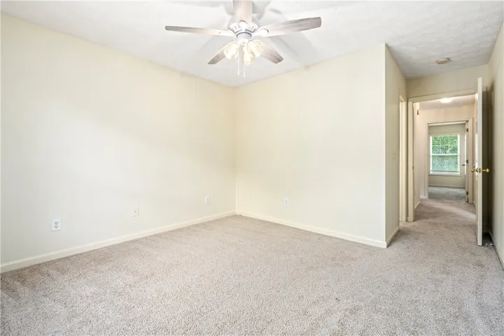 1477 N Donahue Drive 3911, Auburn, Alabama 36830