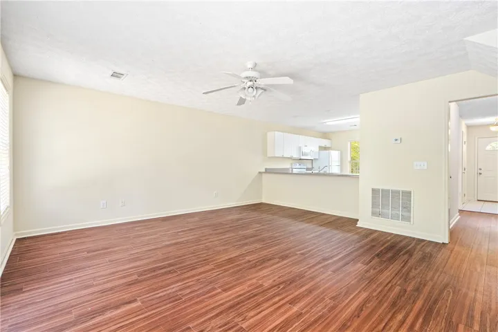 1477 N Donahue Drive 3911, Auburn, Alabama 36830