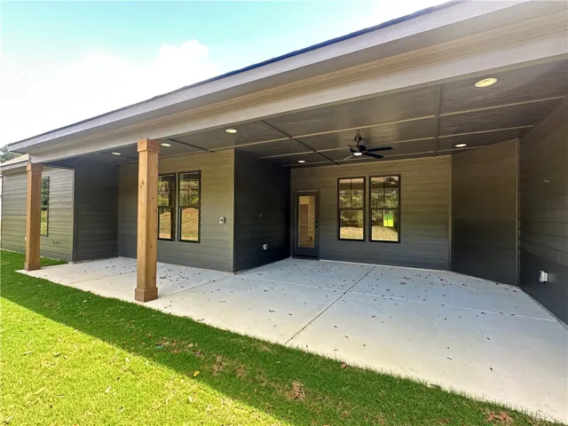 332 Lee Road 113 N/a, Opelika, Alabama 36804