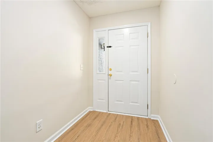 1033 Stonegate Drive C, Auburn, Alabama 36832