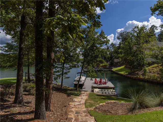 334 Pine Needle Lane, Dadeville, Alabama 36853