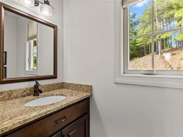 334 Pine Needle Lane, Dadeville, Alabama 36853
