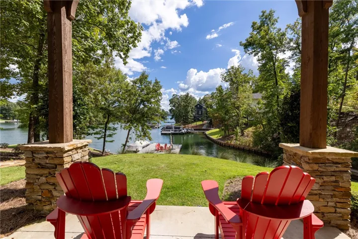 334 Pine Needle Lane, Dadeville, Alabama 36853