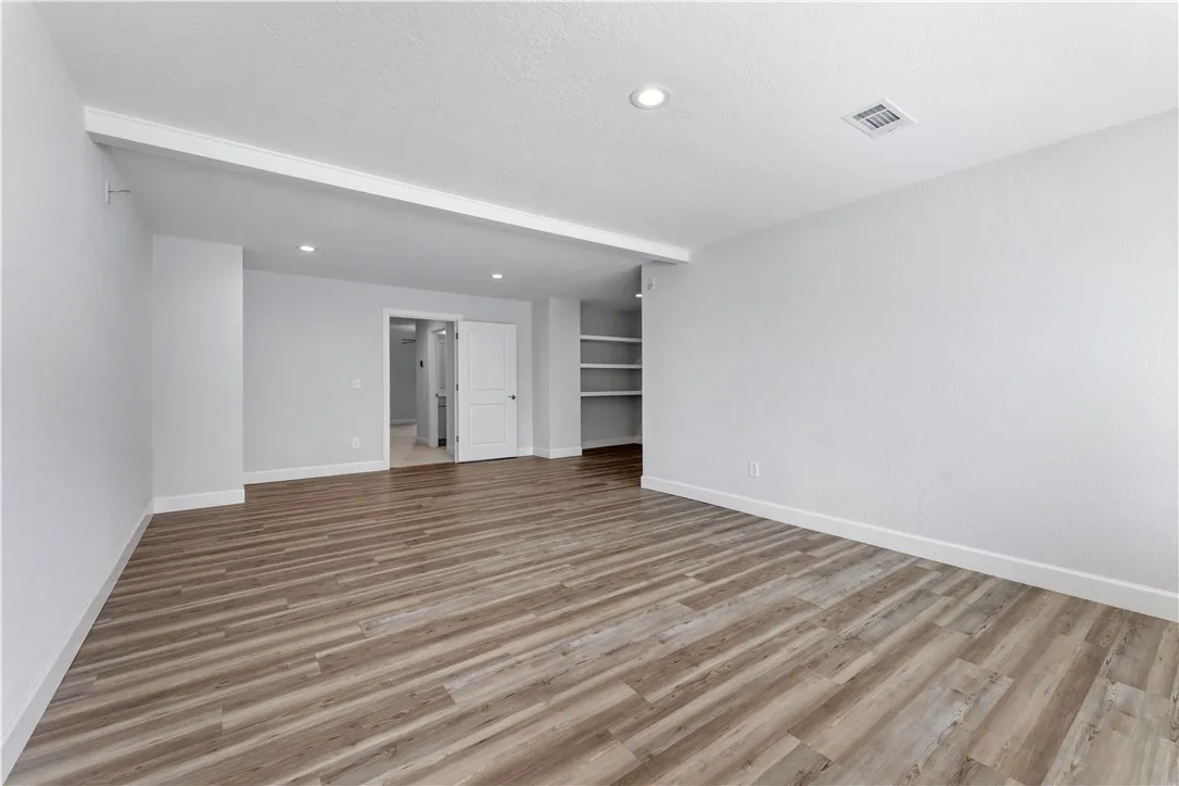Bonus or 4th Bedroom