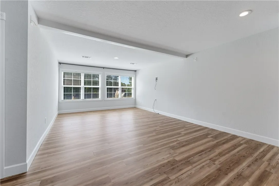 Bonus or 4th Bedroom
