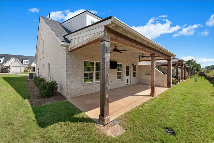 544 Cloverdale Drive, Auburn, Alabama 36830