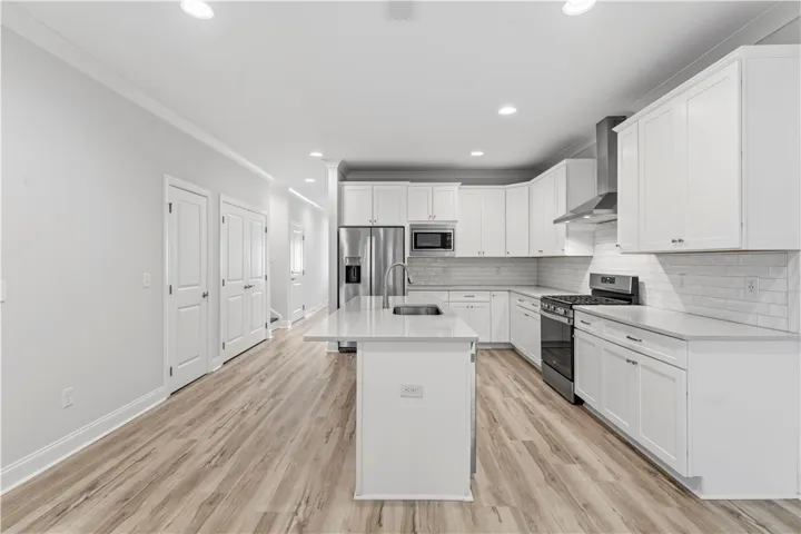 544 Cloverdale Drive, Auburn, Alabama 36830