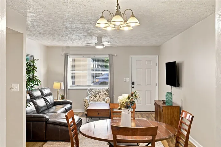 426 N Donahue Drive 5, Auburn, Alabama 36832