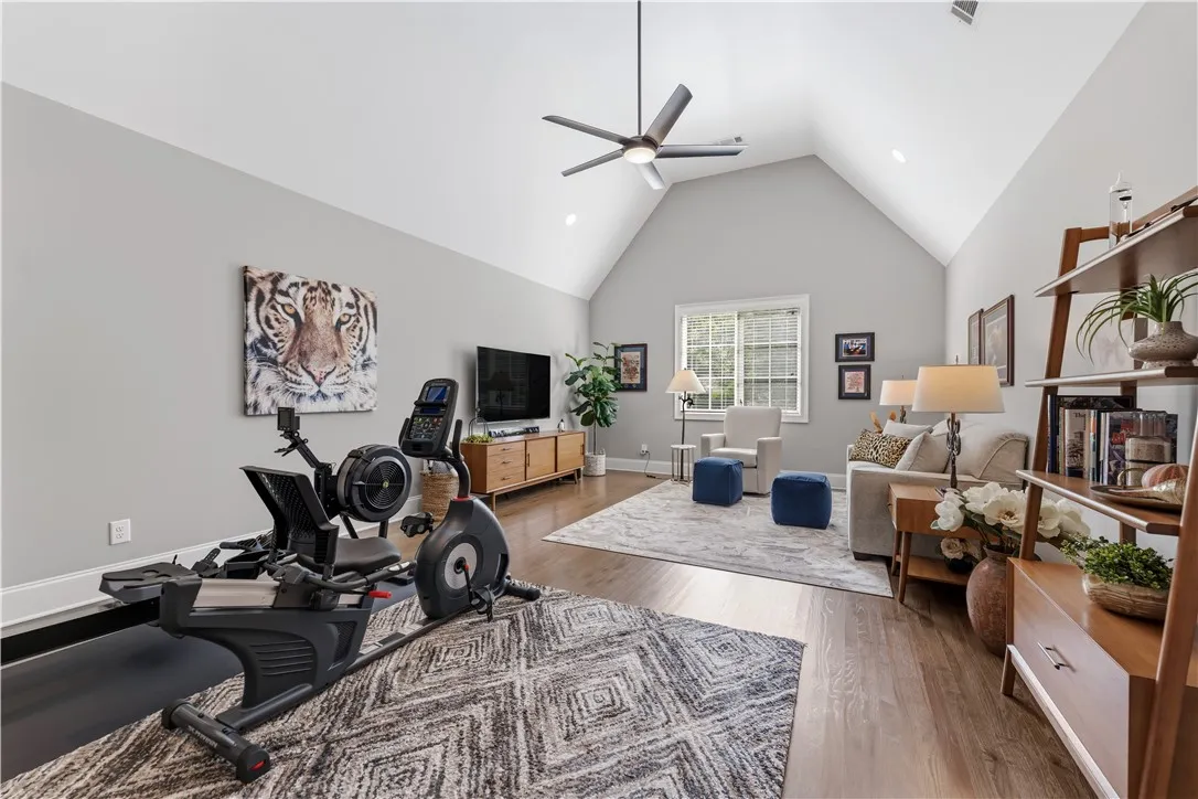 Flex/or bedroom Level 2