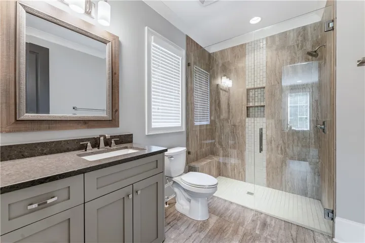 Bathroom Main Level
