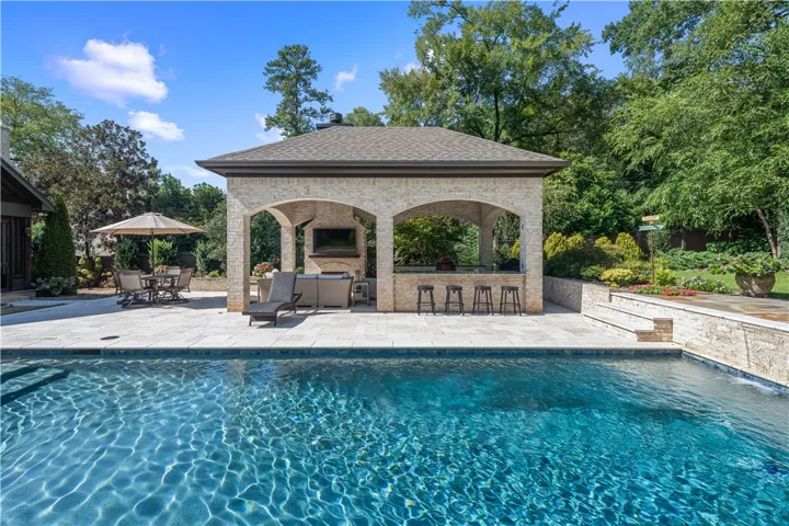 795 S Gay Street, Auburn, Alabama 36830