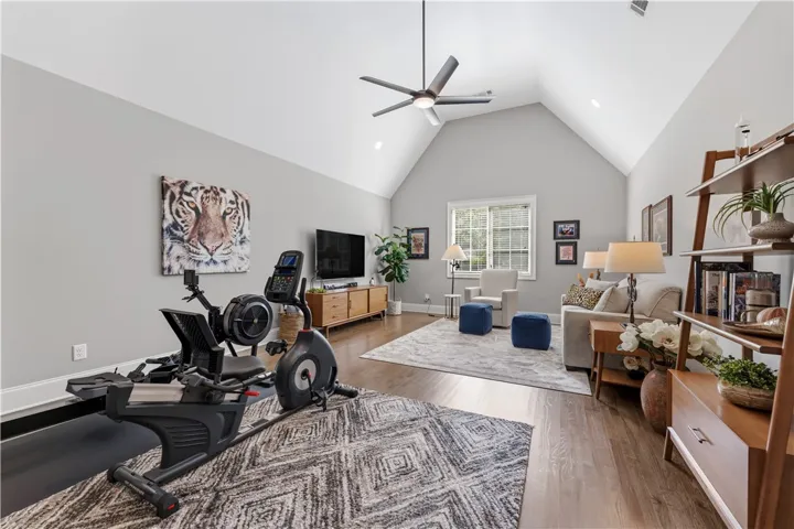 Flex/or bedroom Level 2