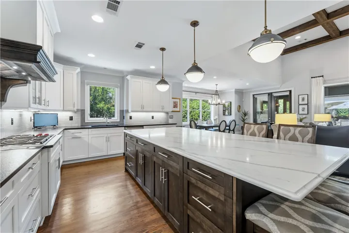 795 S Gay Street, Auburn, Alabama 36830