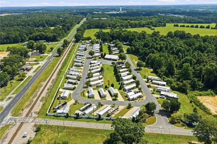 41 Chadwick Lane 36 & 37, Auburn, Alabama 36832