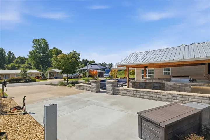 41 Chadwick Lane 36 & 37, Auburn, Alabama 36832