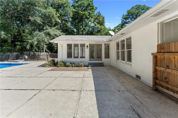 1700 Arrowhead Avenue, Opelika, Alabama 36801