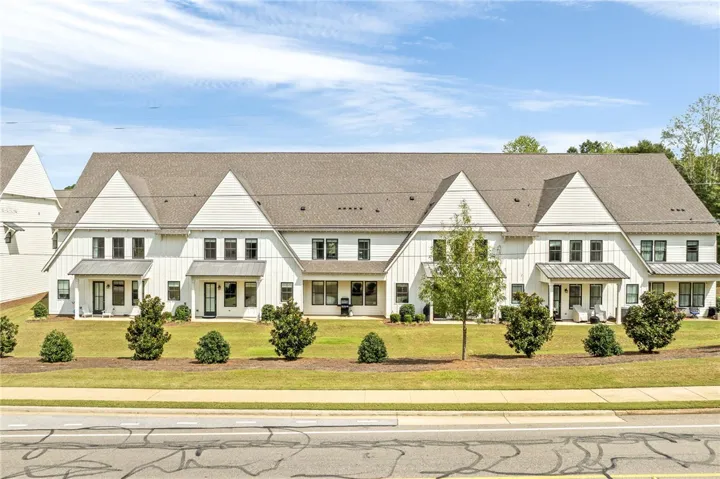 617 Cameron Court, Auburn, Alabama 36830