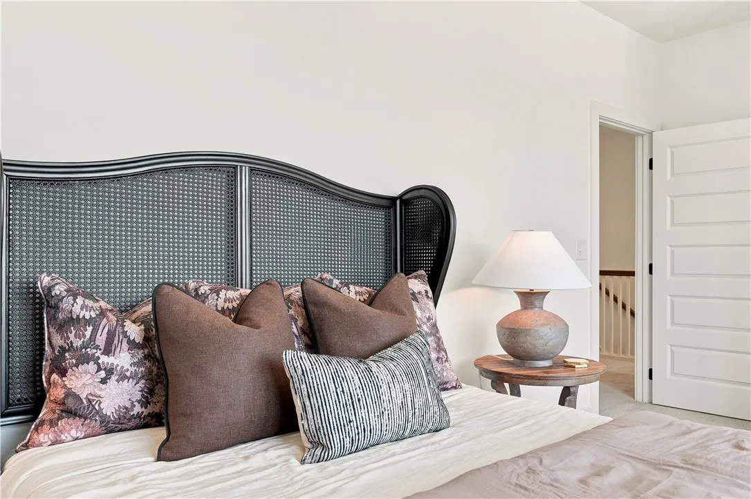 Example of a completed and furnished Auburn Farms interior Terrace Unit