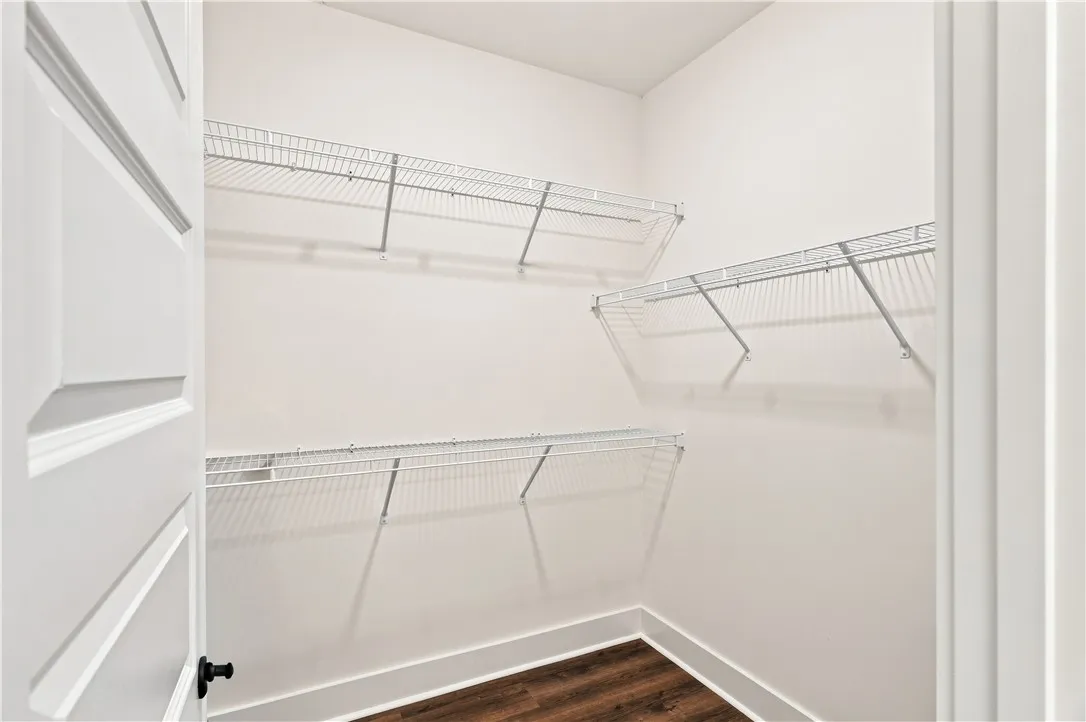Example of a completed and furnished Auburn Farms interior Terrace Unit