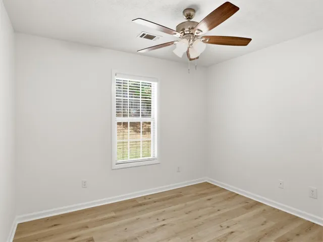 2010 Dutch Court, Opelika, Alabama 36801