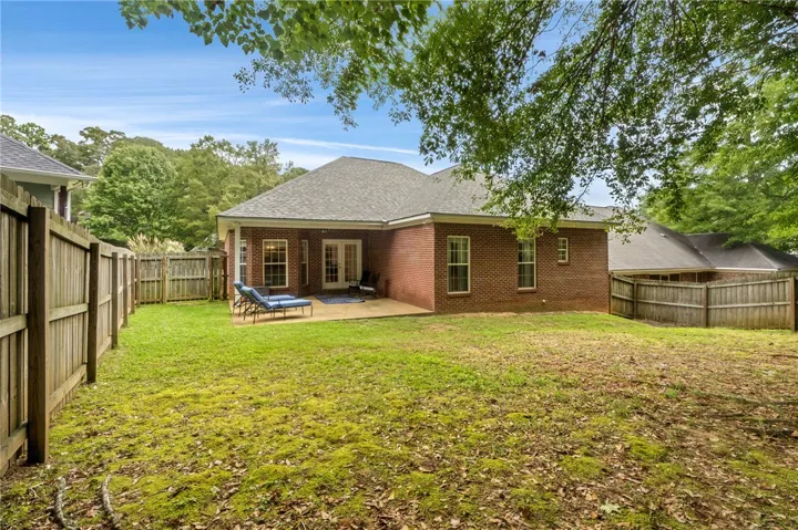 1825 Shadow Bend Lane, Auburn, Alabama 36830
