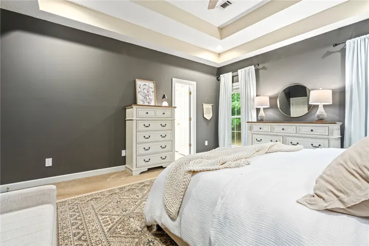 1825 Shadow Bend Lane, Auburn, Alabama 36830