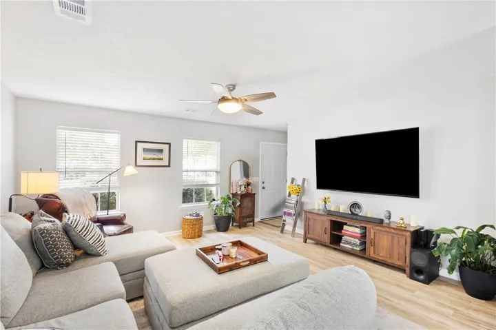 1047 Pleasant Avenue, Auburn, Alabama 36832