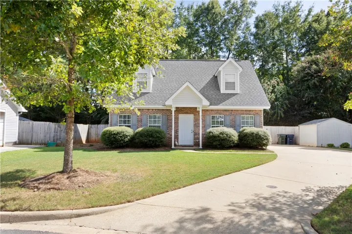1047 Pleasant Avenue, Auburn, Alabama 36832