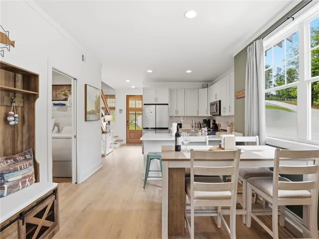 3324 Bay Pine Road 10, Jacksons Gap, Alabama 36861
